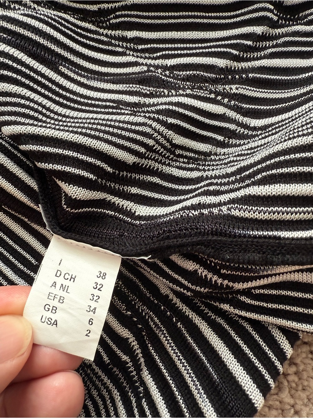 M Missoni Black and White Geometric Circle Skirt - Picture 5 of 6